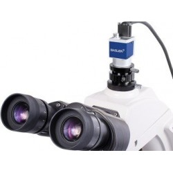 Caméra Basler Microscopy ace sur microscope